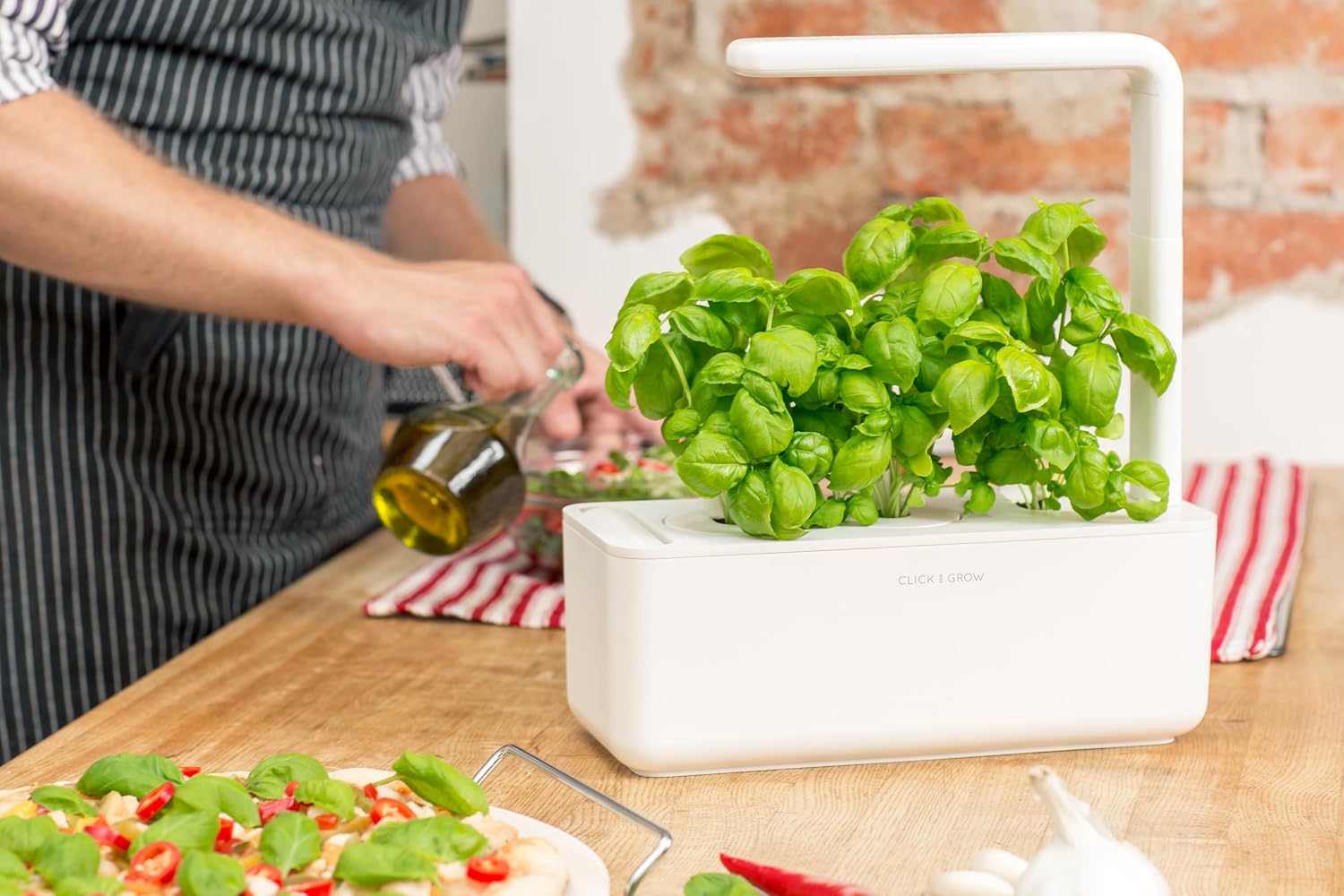 Click & Grow Indoor Herb Garde - Smart Garden Click And Grow のレビューと価格